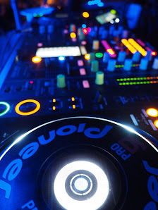 DJ Til Dawn
