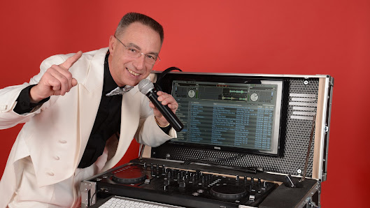 The Modern Art of Entertainment – die mobile Dicothek von DJ Thomas Biber Berlin
