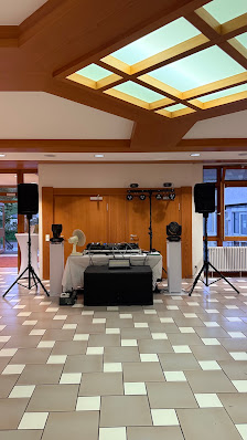 Redtone DJ