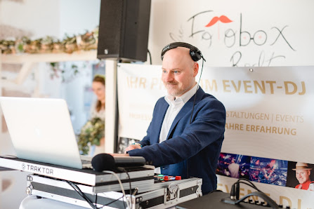 Hochzeit und Event DJ Moe
