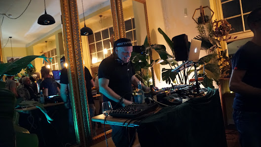 Cassollage-DJ Düsseldorf & Event DJ NRW