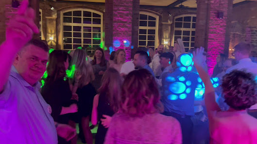 WEDDING DJ - DAVID RZENNO