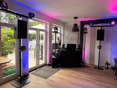 M. A. Music - DJ Markus aus Hannover - Hochzeiten - Geburtstage - Events