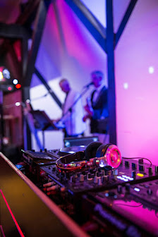 polnischer DJ für Hochzeit & Veranstaltung deutsch/ polnischer DJ - Live Band