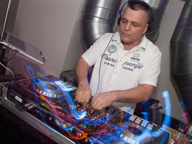 DJ ReRue - Hochzeits & Event DJ