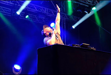 Dominic Vogt (DJ Domic)