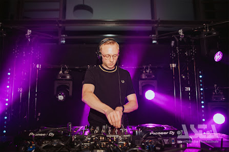 STEEL | DJ für Hochzeiten, Clubs & Festivals in NRW und weltweit