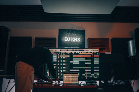 DJ KRS - WEDDING / EVENTS