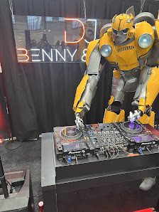 Dj-Benny & Team