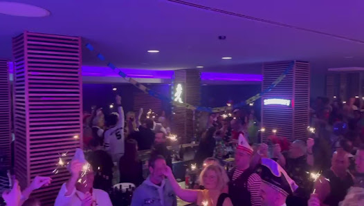 sound4u - sound ... light ... dj ... and more ... by Dirk Meesters