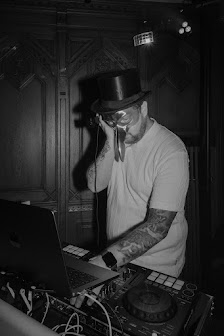 DJ Party McFly