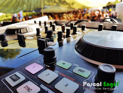 DJ Pascal Engel (Hochzeit & Event DJ)
