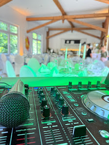 DJ Manuel Samstag Event & Hochzeits DJ