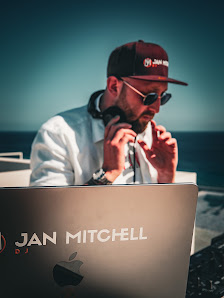 DJ Jan Mitchell - Hochzeits & Event DJ