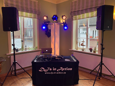 DJs in Action - DJ Service und Veranstaltungstechnik