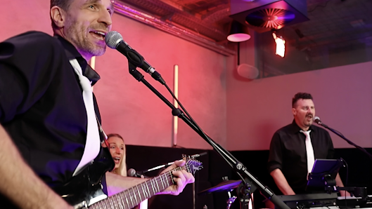 RICARDO's Band - Partyband | Hochzeitsband & DJ-Service aus Augsburg / Bayern