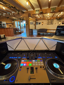 DJ HOTTEK Events - Weddings - Clubs