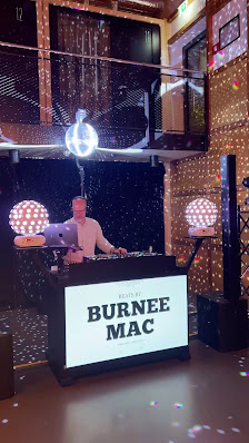 Burnee Mac DJ