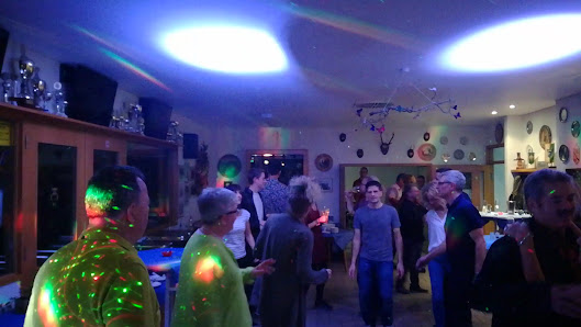 DJ-Chris Entertainment and More - Ihr Hochzeits & Event DJ im Saarland