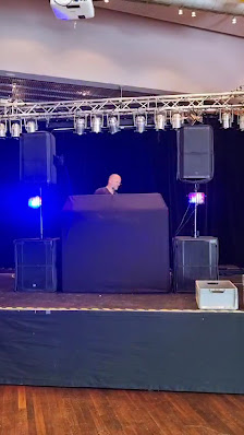 Sistma DJ und Veranstaltungstechnik