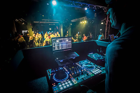 Hochzeits-DJ, Events & Equipment Dennis Meuer