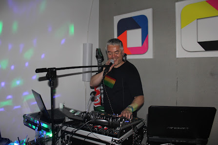DJ Elle
