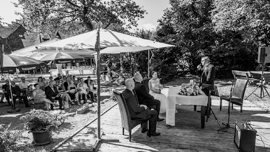 Hochzeitsredner, freier Redner, Sänger und DJ Andreas Lutsch