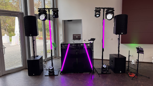 Slava Ais DJ und Entertainer