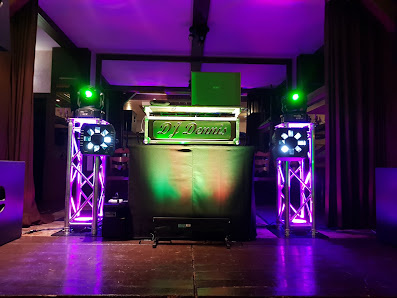 DJ Dennis