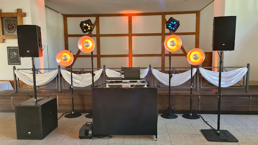 Michi von Schaulust | DJ für Hochzeit, Party und Event
