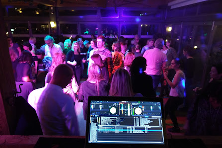 DJ Frank Boberach