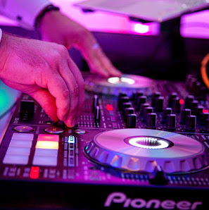 DJ Stanis