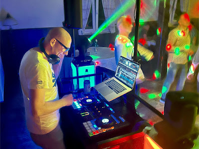 DJ JOE VAN PALE