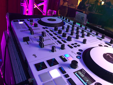 DJ NIK