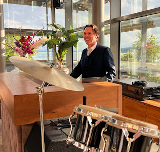 Robert Kopp Dj & Drums für Hochzeit / Party / Event