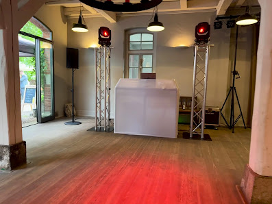 FACTORY4DANCE - Storage & Office | Hochzeits DJ | Event DJ