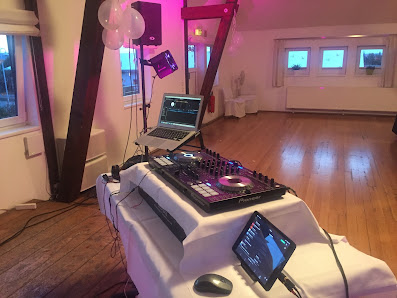 Hochzeits DJ München DJ Traumhochzeit Event DJ für Bayern / Süddeutschland! Termine für 24/25 noch verfügbar!