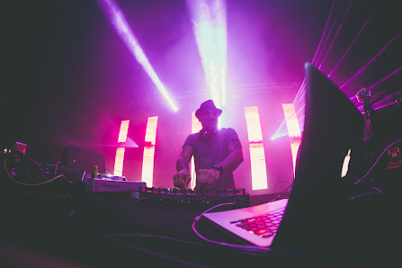 DJ All-In