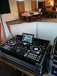 DJ Donny DJ & Moderator